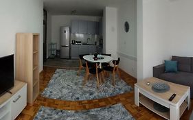 Apartment Emina